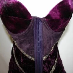 Flirty Kitty Velvet Flare Corset